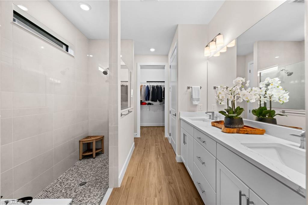 19025 Aqua Shore DR photo 22