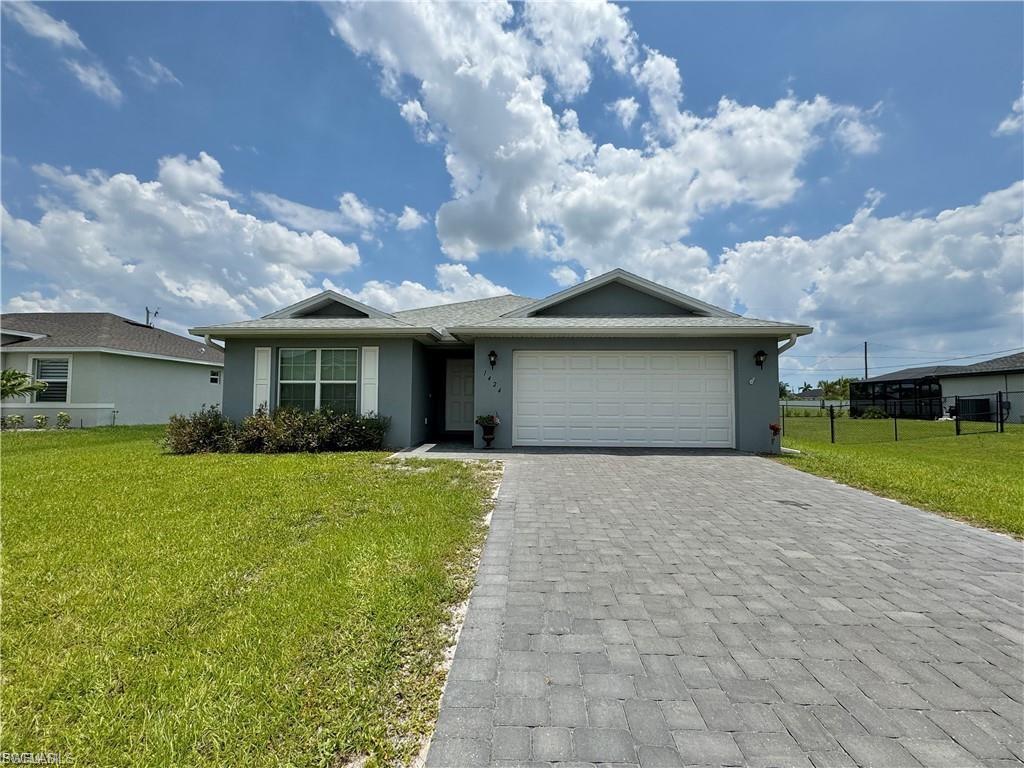 1424 NW 4th ST