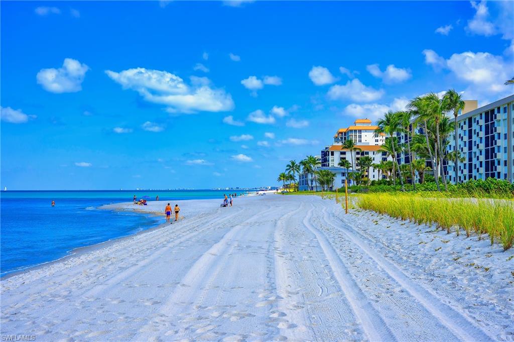 583 Beachwalk CIR Q-101 photo 42