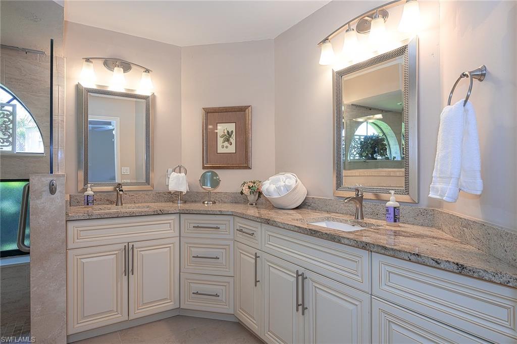 583 Beachwalk CIR Q-101 photo 22