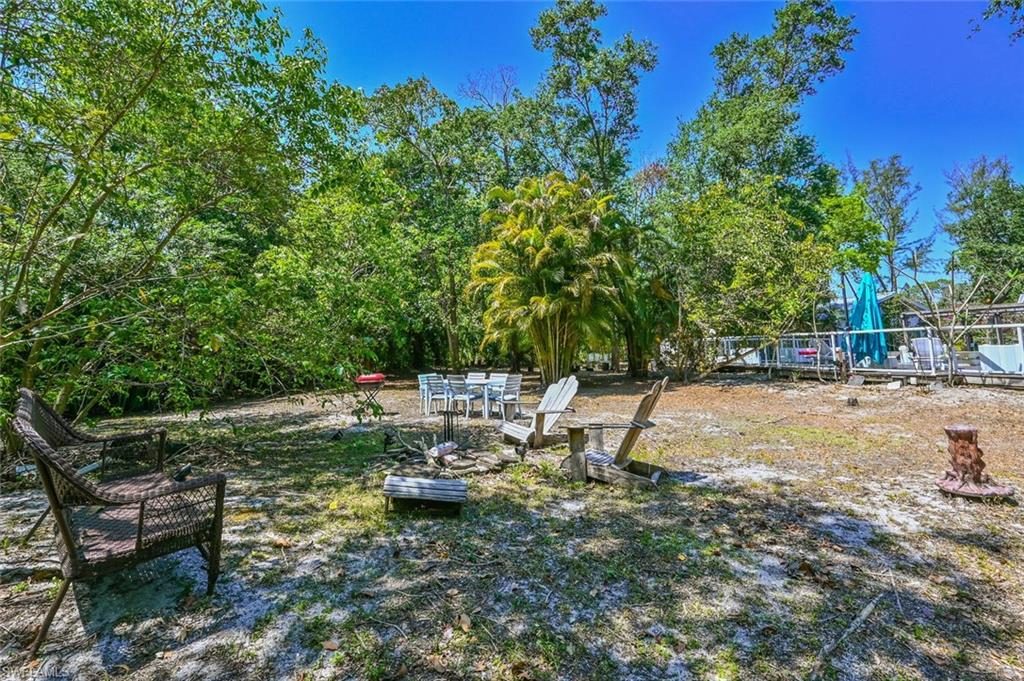 5940 English Oaks LN photo 44
