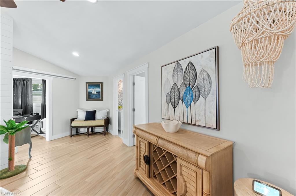 9792 Tonya CT photo 7