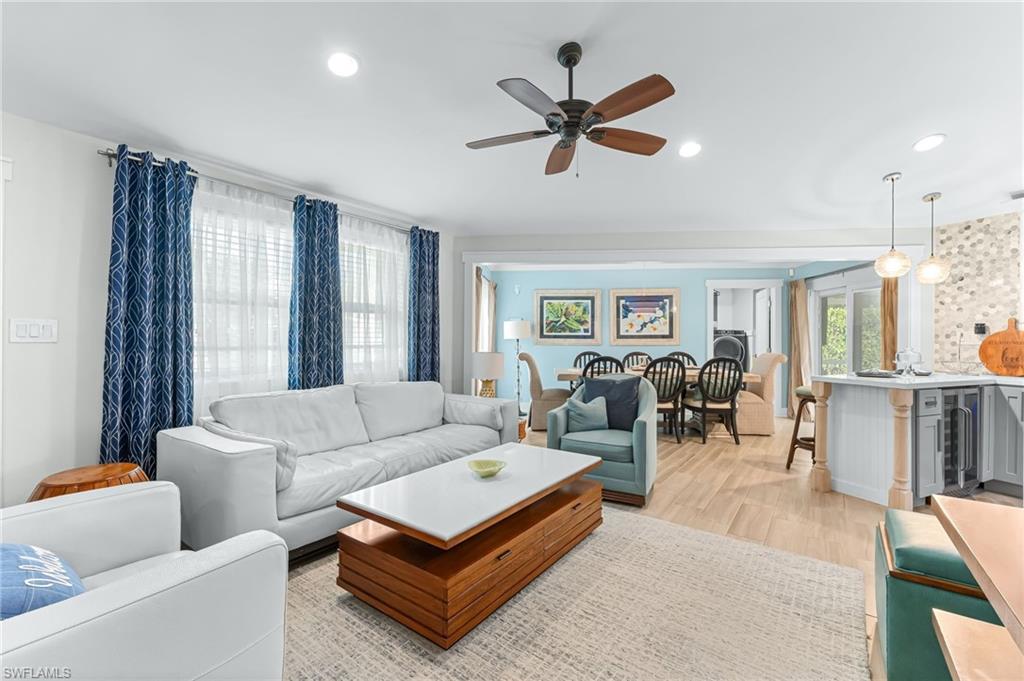 9792 Tonya CT