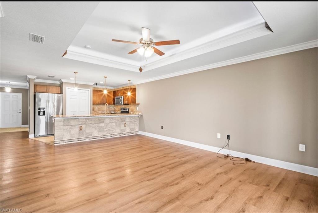 1530 Gretchen AVE S photo 10