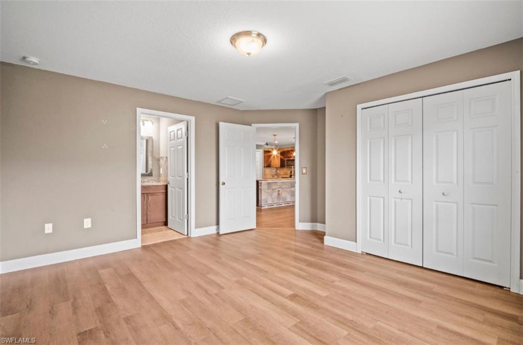 1530 Gretchen AVE S photo 15