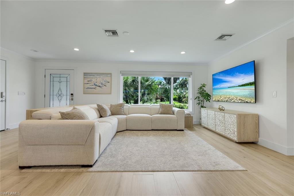 27098 Harbor DR