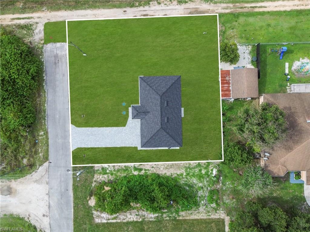 1800 Hibiscus AVE photo 39