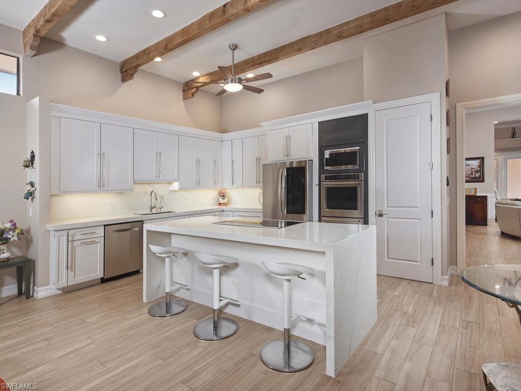 10 Anchor CT photo 17
