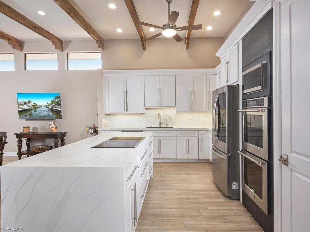 10 Anchor CT photo 18
