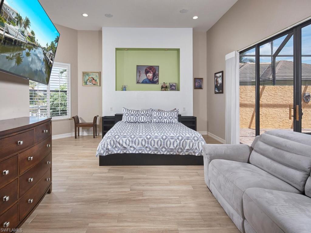 10 Anchor CT photo 19