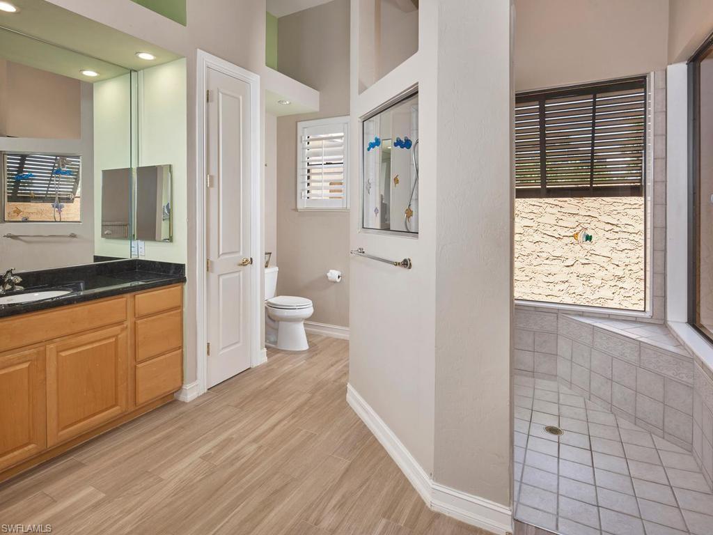 10 Anchor CT photo 21