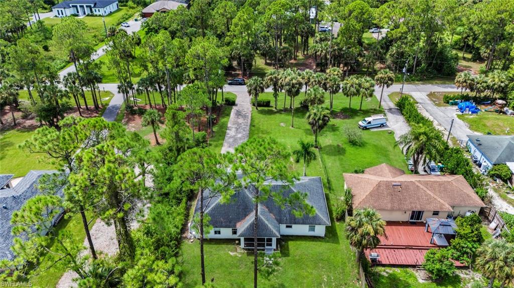 Aerial view of the surrounding Estates lots