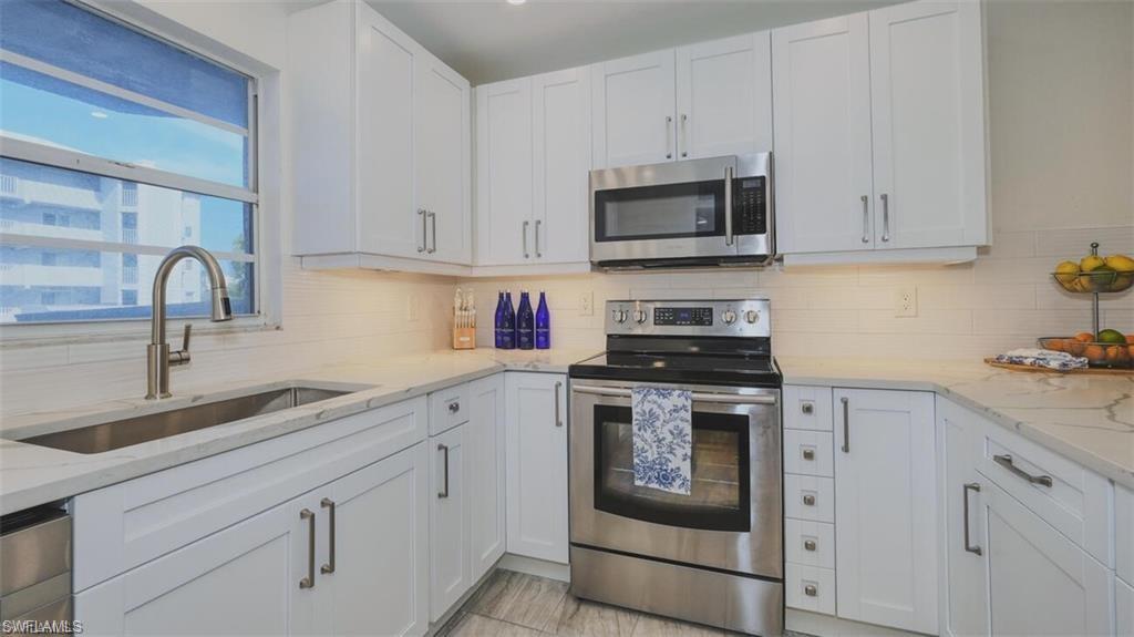 kitchen pic 2
