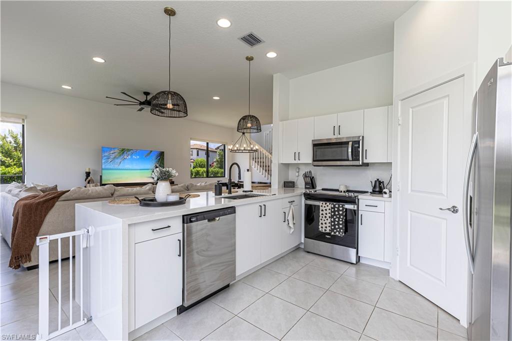 5731 Agostino WAY photo 7
