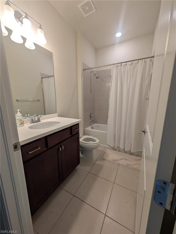 4546 Battlecreek WAY photo 14
