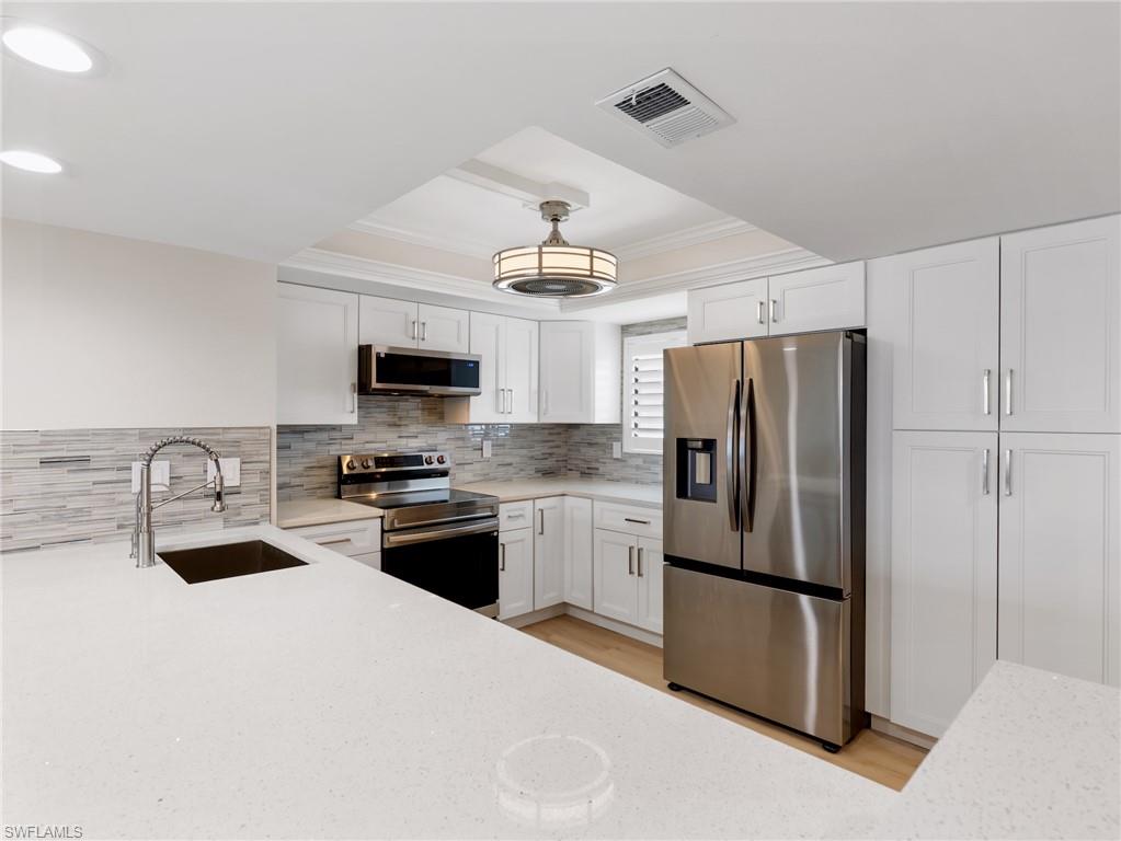 15021 Punta Rassa RD 403 photo 36