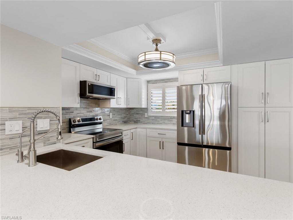 15021 Punta Rassa RD 403 photo 34