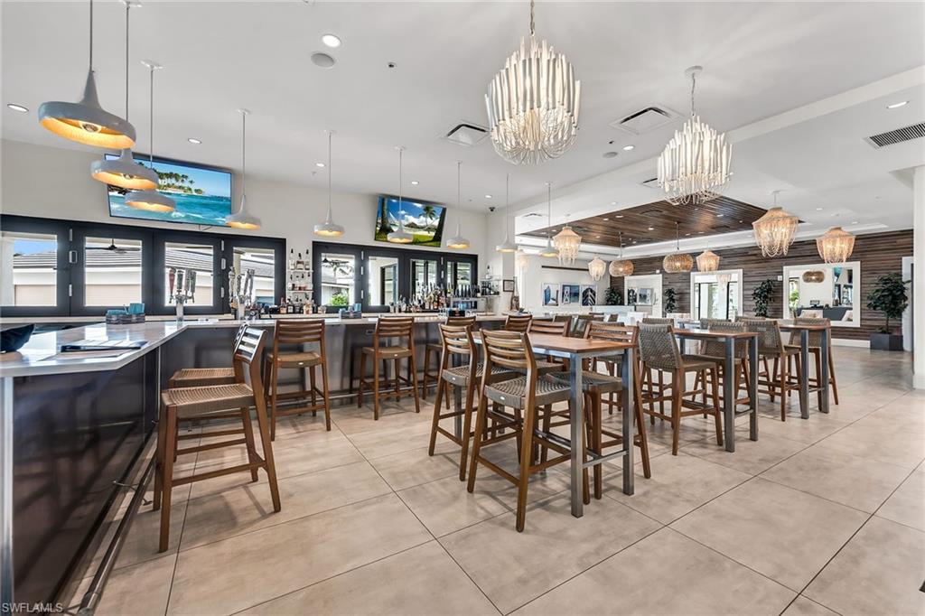 285 Grande WAY 503 photo 37