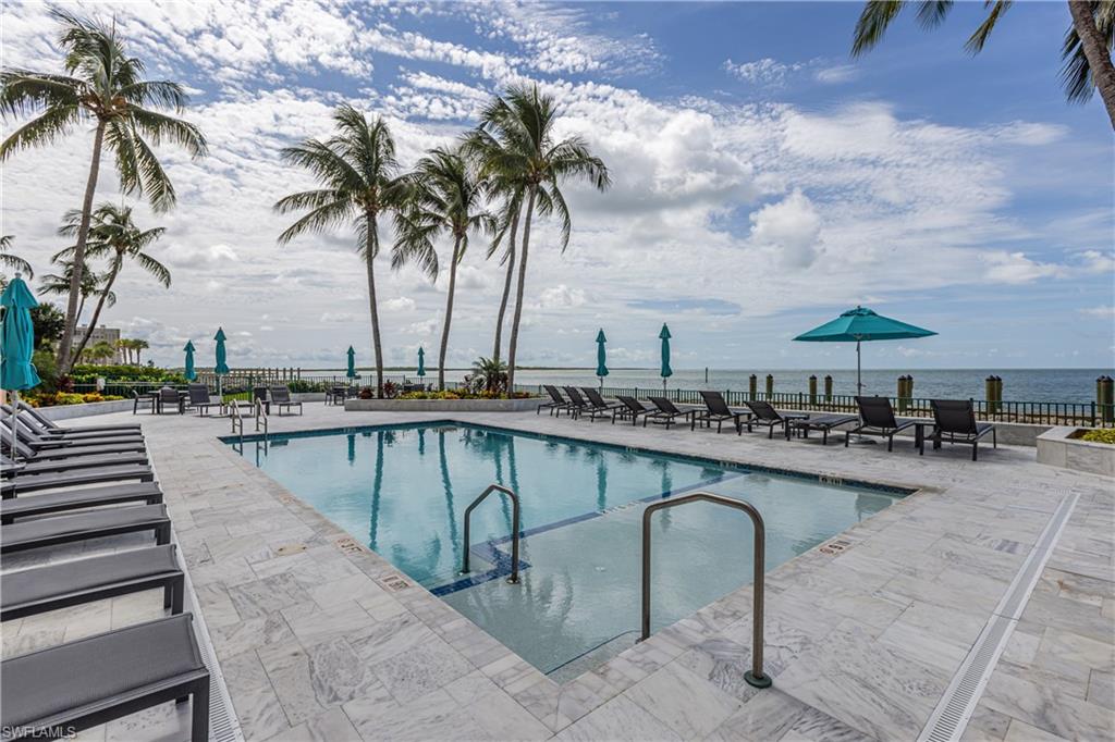 990 Cape Marco DR 503 photo 28