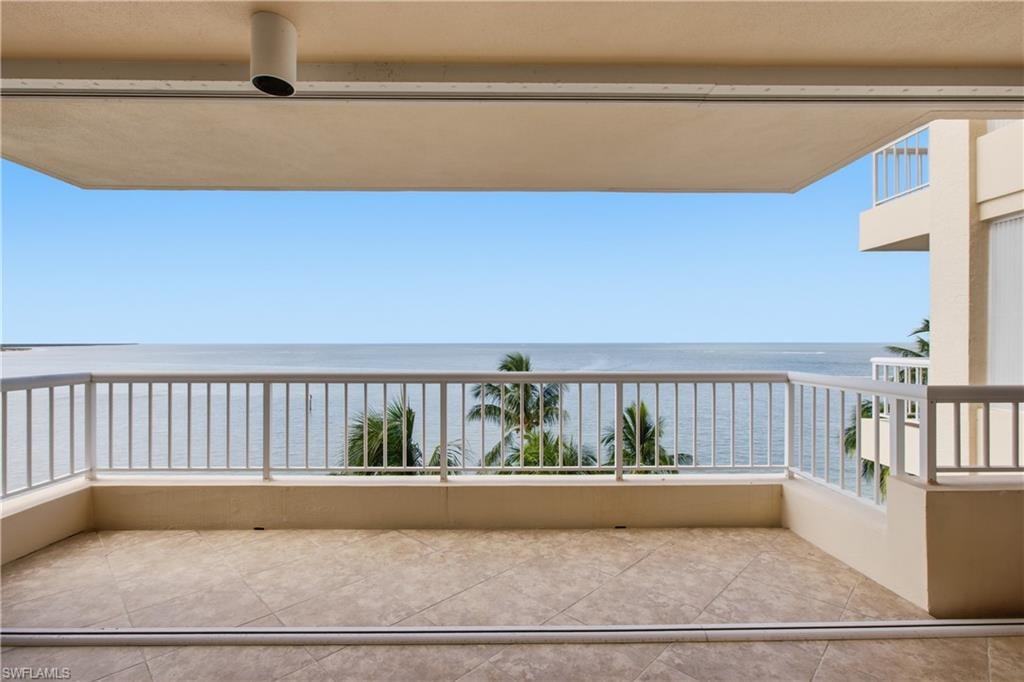 990 Cape Marco DR 503