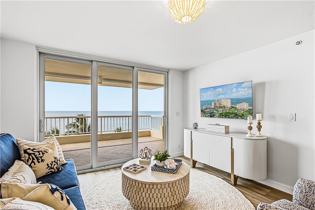 990 Cape Marco DR 503 photo 8