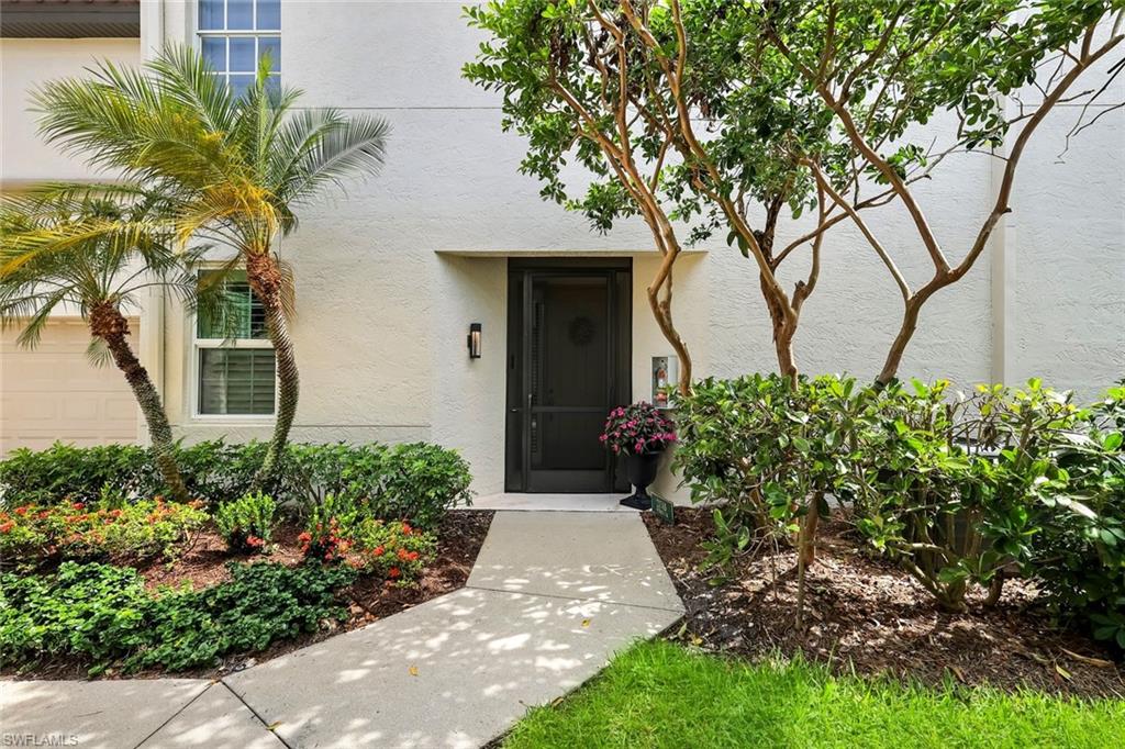 Screened Front entry