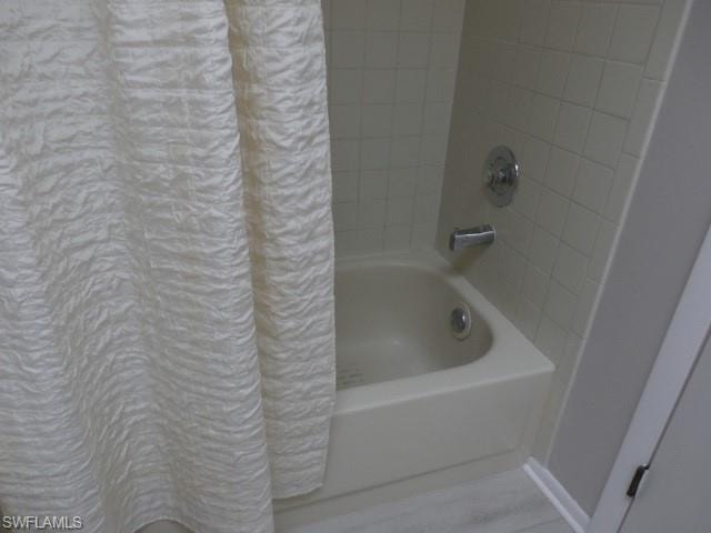 11060 Caravel CIR 105 photo 12