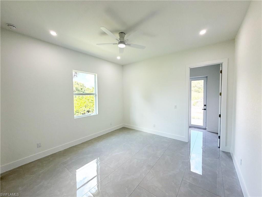 508 HERRIN AVE photo 14