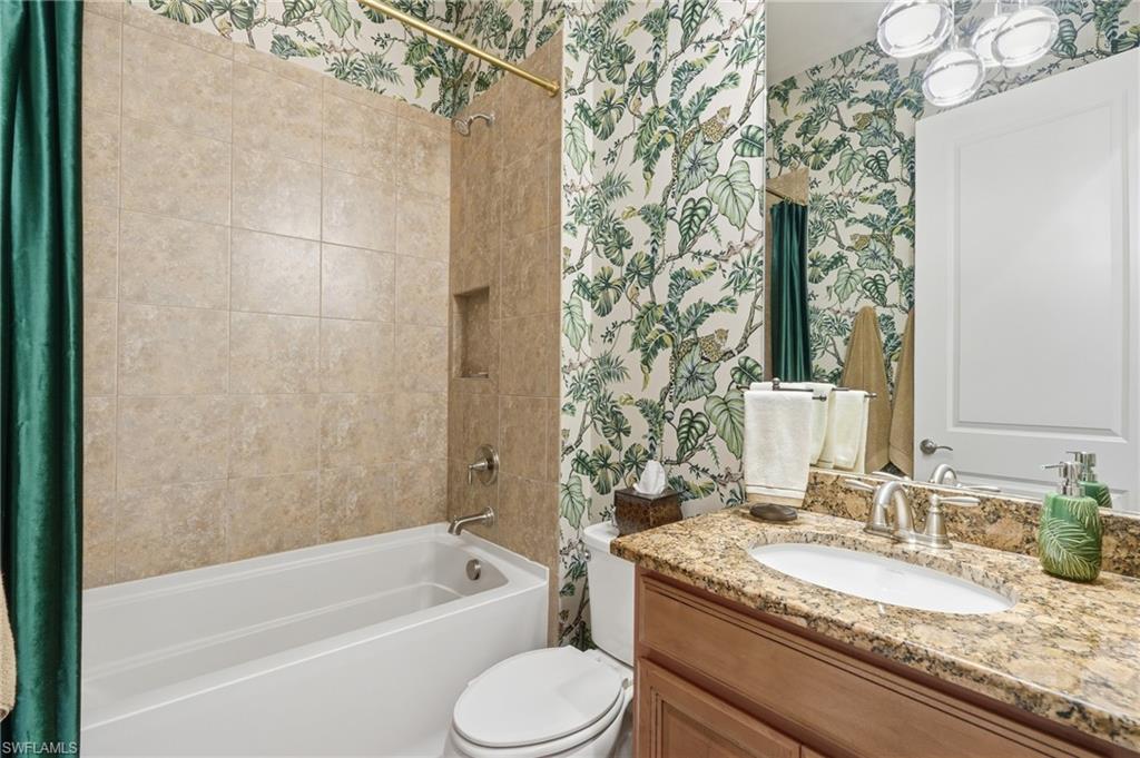 23729 Pebble Pointe LN photo 36