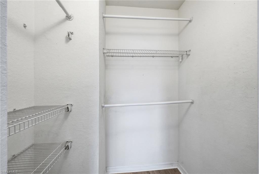 1st Spare bedroom Walkin