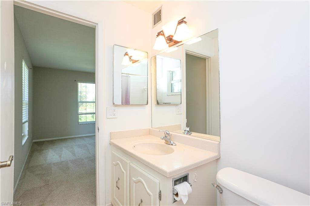 221 Cypress WAY E 201 photo 13