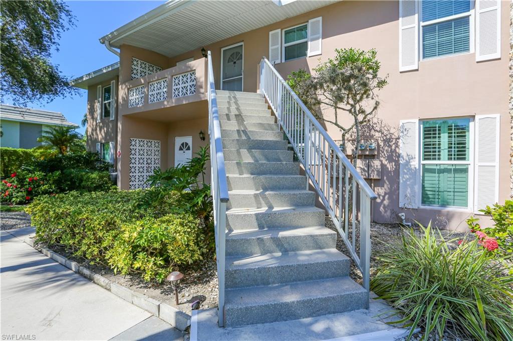 221 Cypress WAY E 201 photo 28