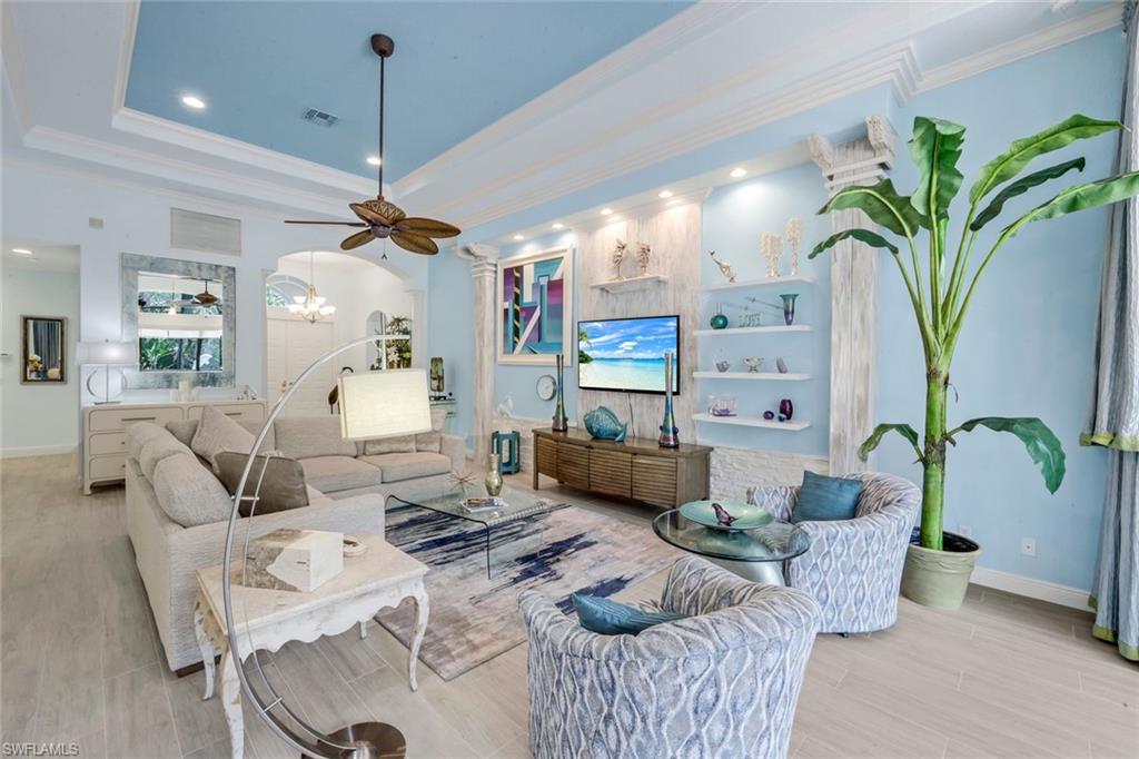 19736 Maddelena CIR photo 13