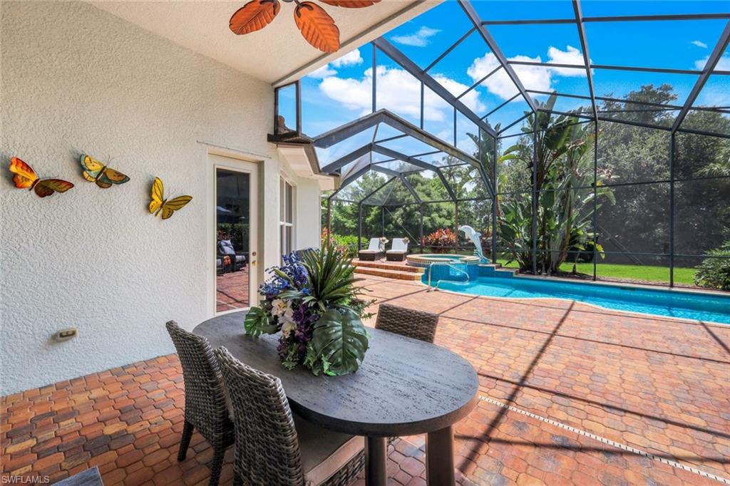 19736 Maddelena CIR photo 32