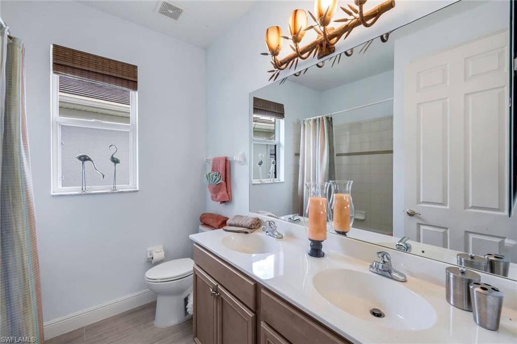 19736 Maddelena CIR photo 28