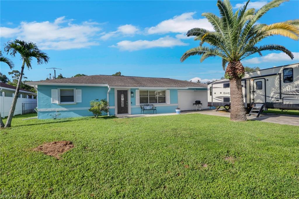 12213 De Moya DR
