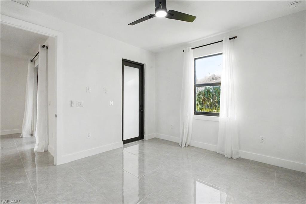 2239 Armour RD photo 17