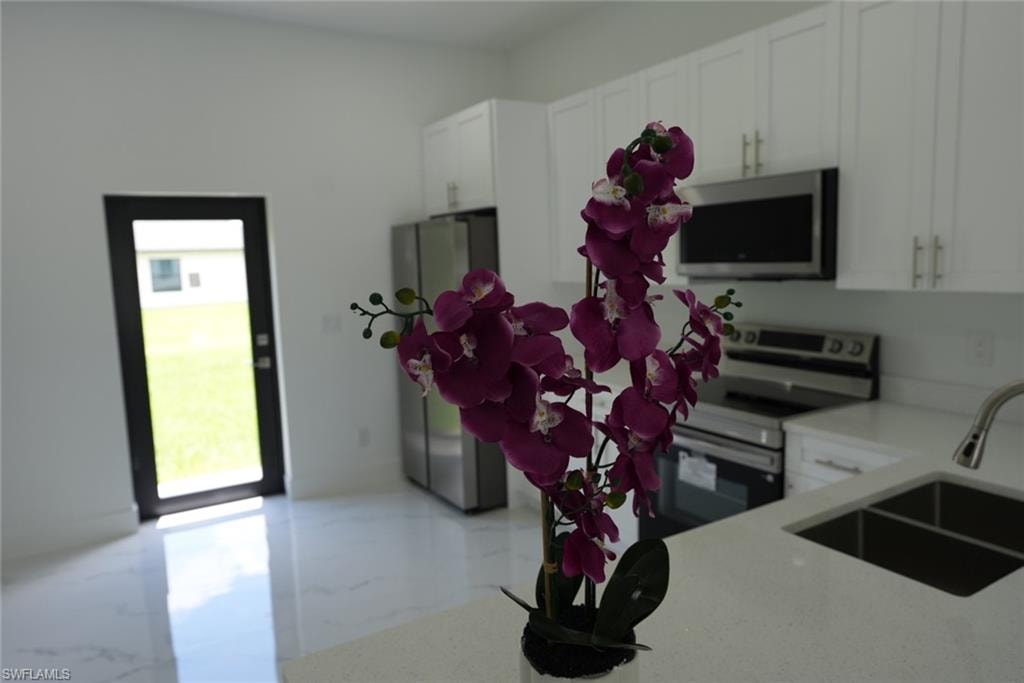 3931 Sunset RD photo 11
