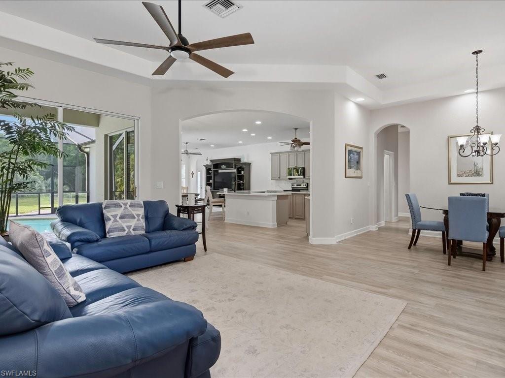6591 Sable Ridge LN photo 15