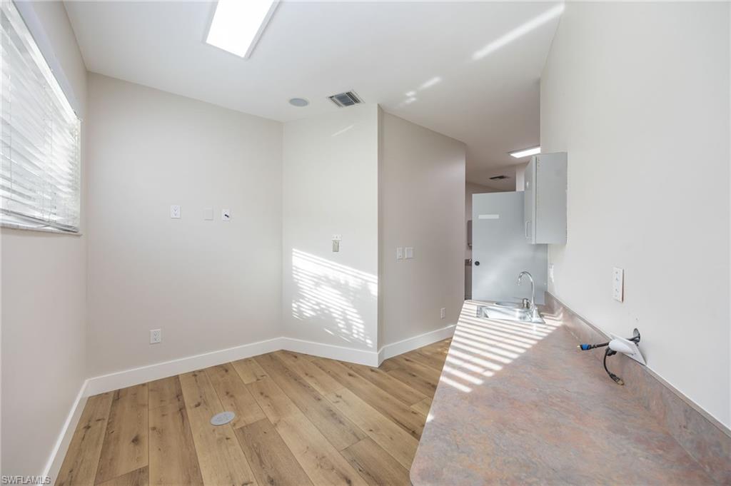 871 106th AVE N photo 17