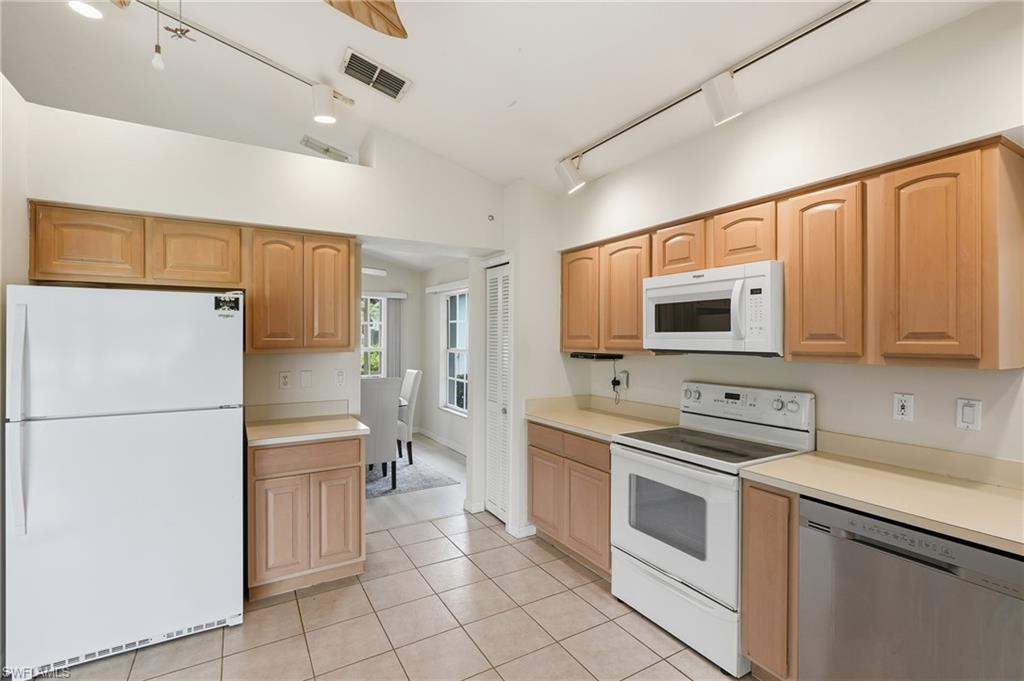 20918 Country Barn DR photo 16