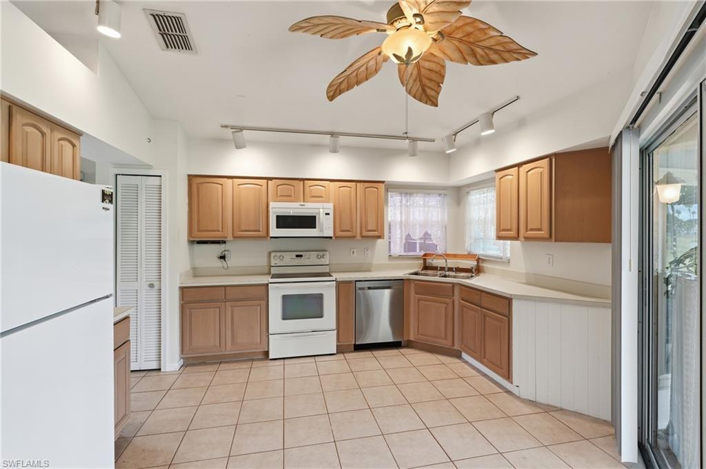 20918 Country Barn DR photo 15