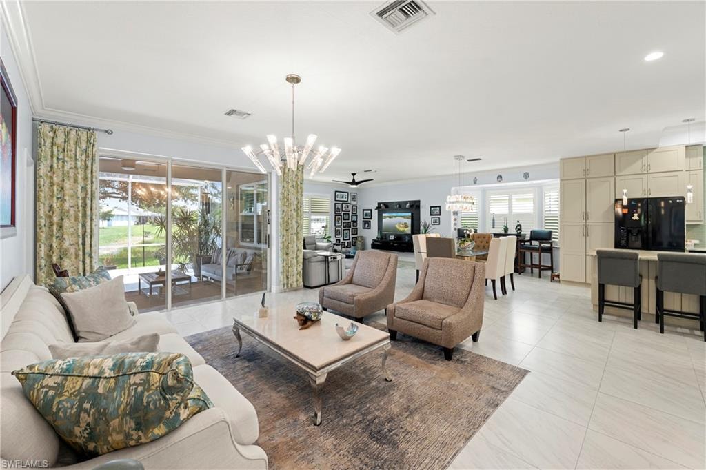 9372 Lake Abby LN