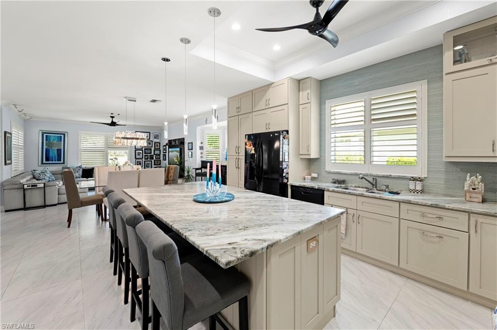 9372 Lake Abby LN photo 11