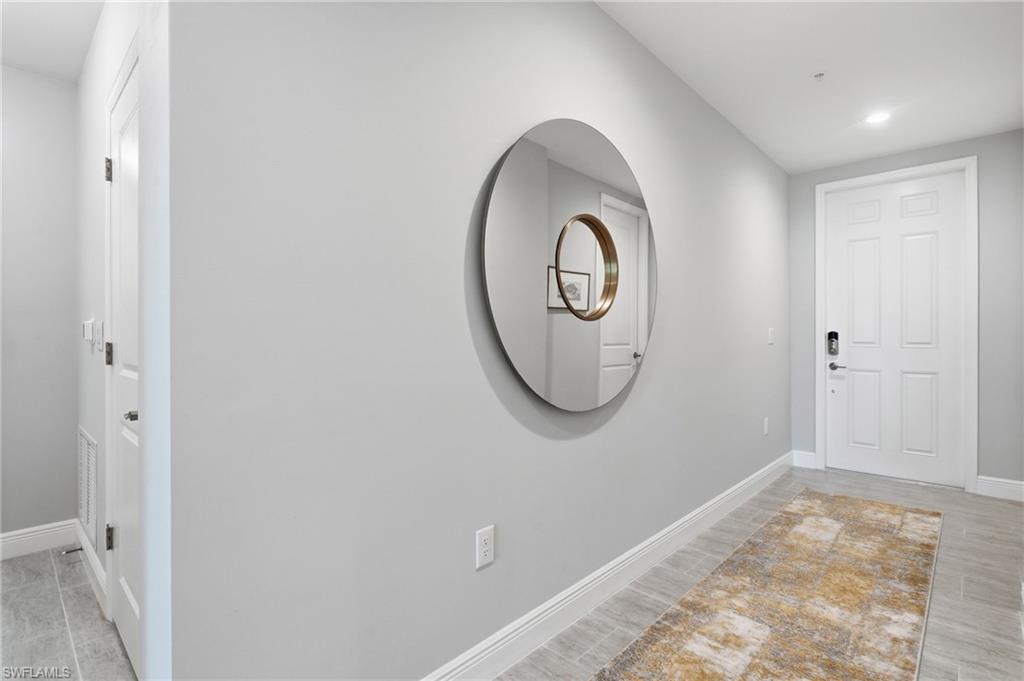 2560 Seychelles DR 1003
