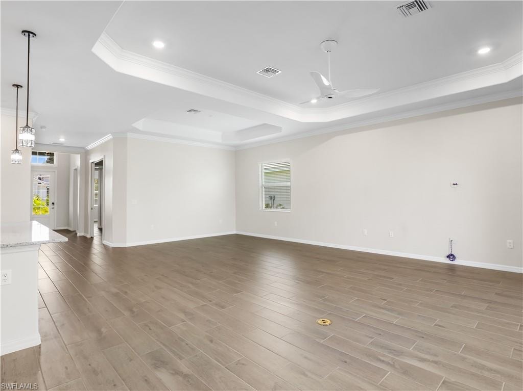 15904 Sugar Hill DR photo 10
