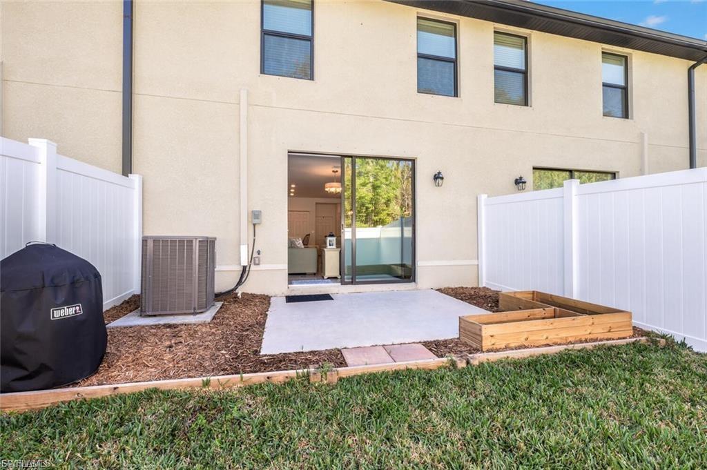 14195 Oviedo PL photo 28