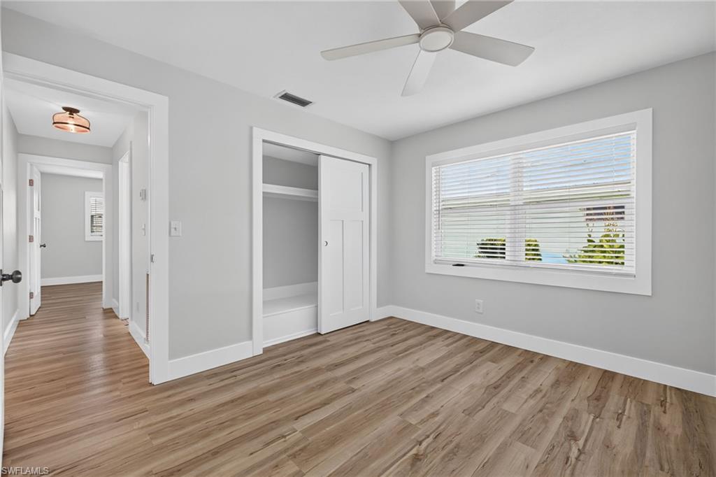 4957 Sorrento CT photo 27