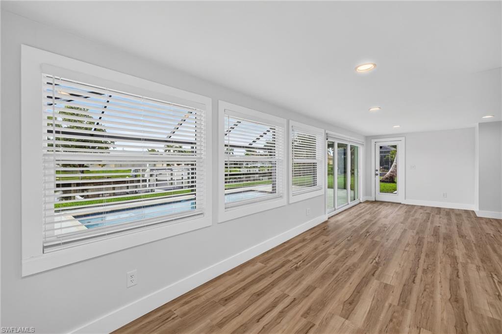 4957 Sorrento CT photo 6