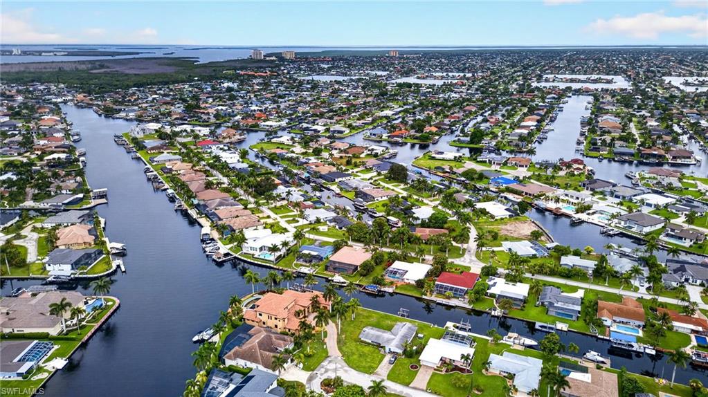 4957 Sorrento CT photo 46